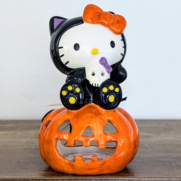 Blue Sky Clayworks Black Cat Costumed Hello Kitty on Jack-O-Lantern Tealight NWT - Picture 1 of 7